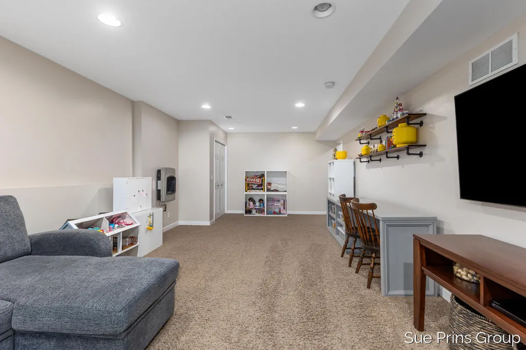 6296 Sheldon Drive Georgetown Charter Township MI 49426