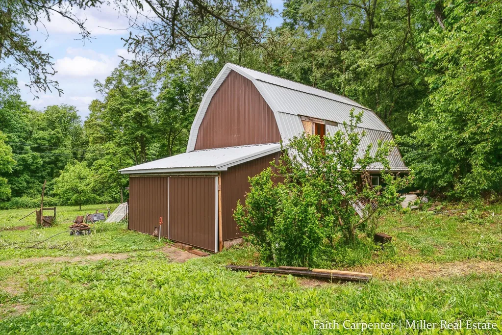 3062 W Cloverdale Road Hope Township MI 49046