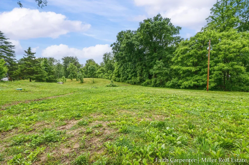 3062 W Cloverdale Road Hope Township MI 49046