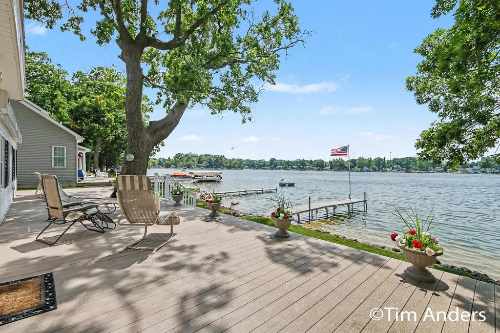 10992 Boniface Point Drive Prairieville Township MI 49080