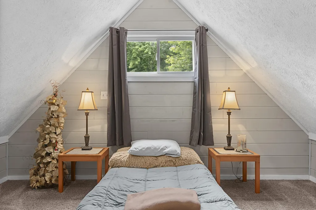16088 Bentley Road Colfax Township MI 49683