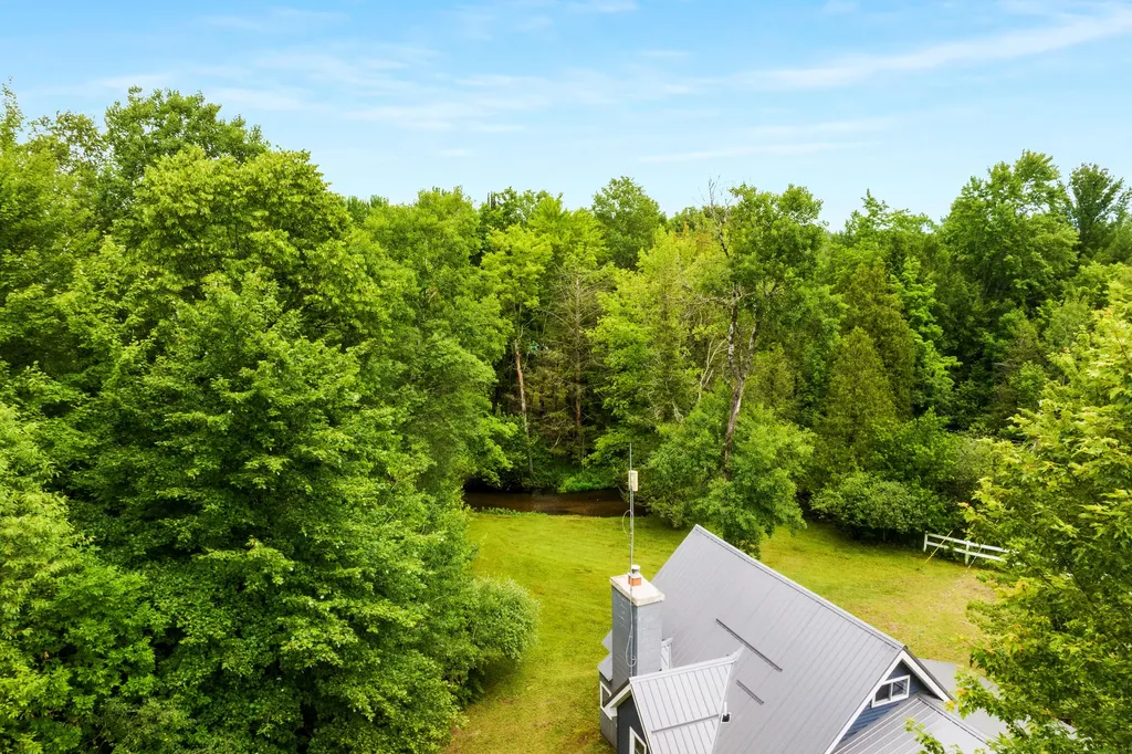 16088 Bentley Road Colfax Township MI 49683