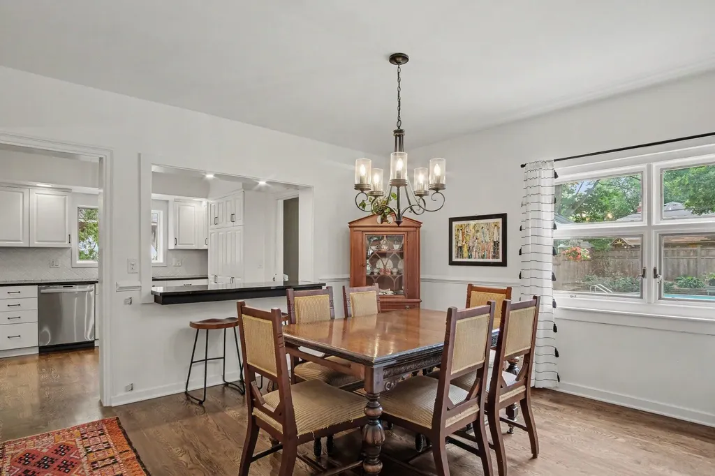 310 Aurora Street SE Grand Rapids City MI 49507
