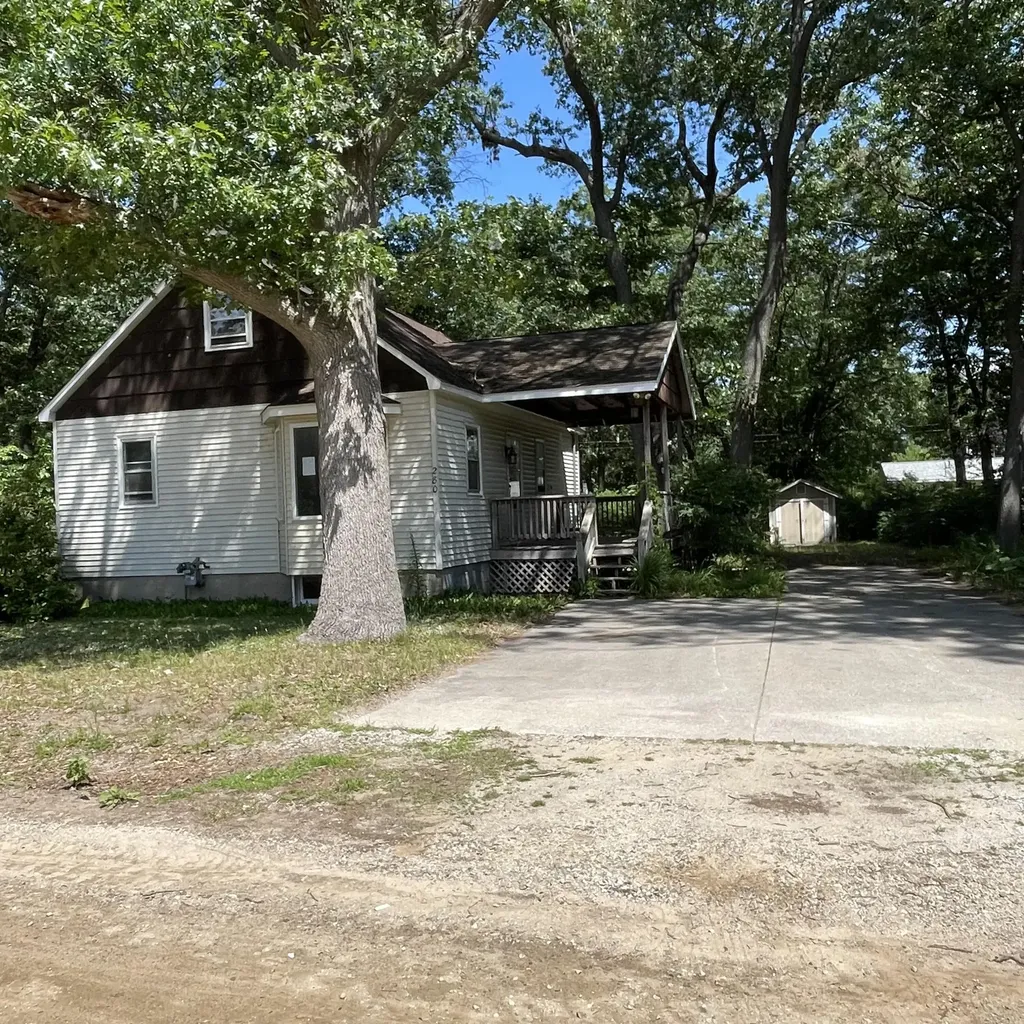 280 Shonat Street Muskegon Charter Township MI 49442