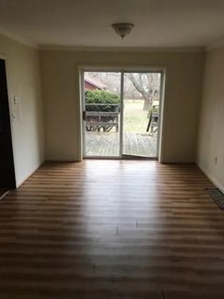 204 W Berry Avenue Lansing City MI 48910