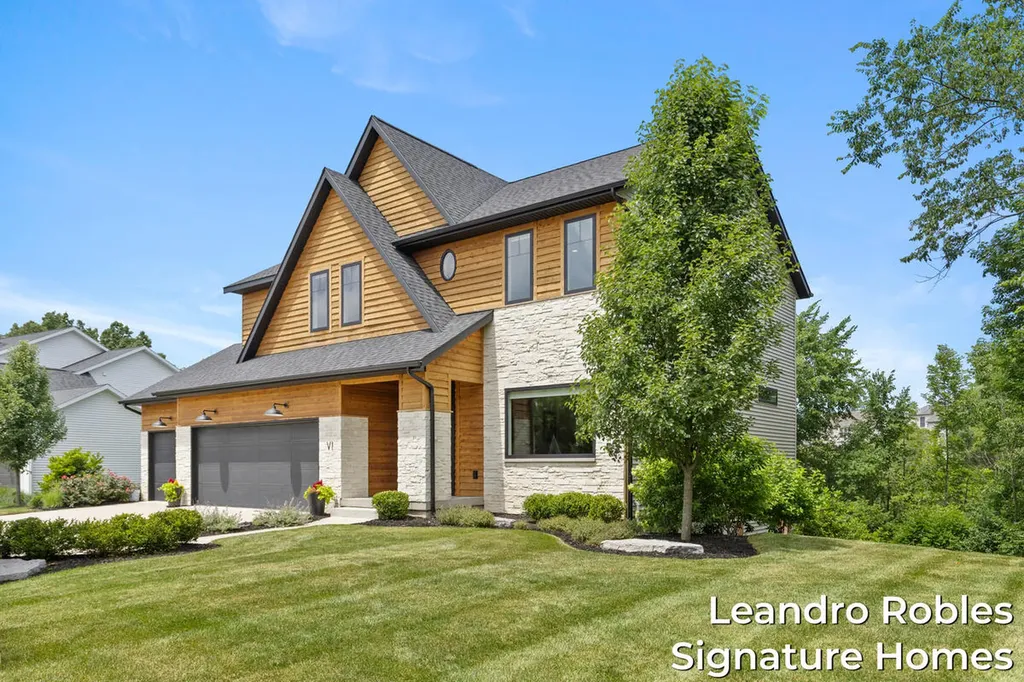 6 Fox Point Court NE Grand Rapids Charter Township MI 49301