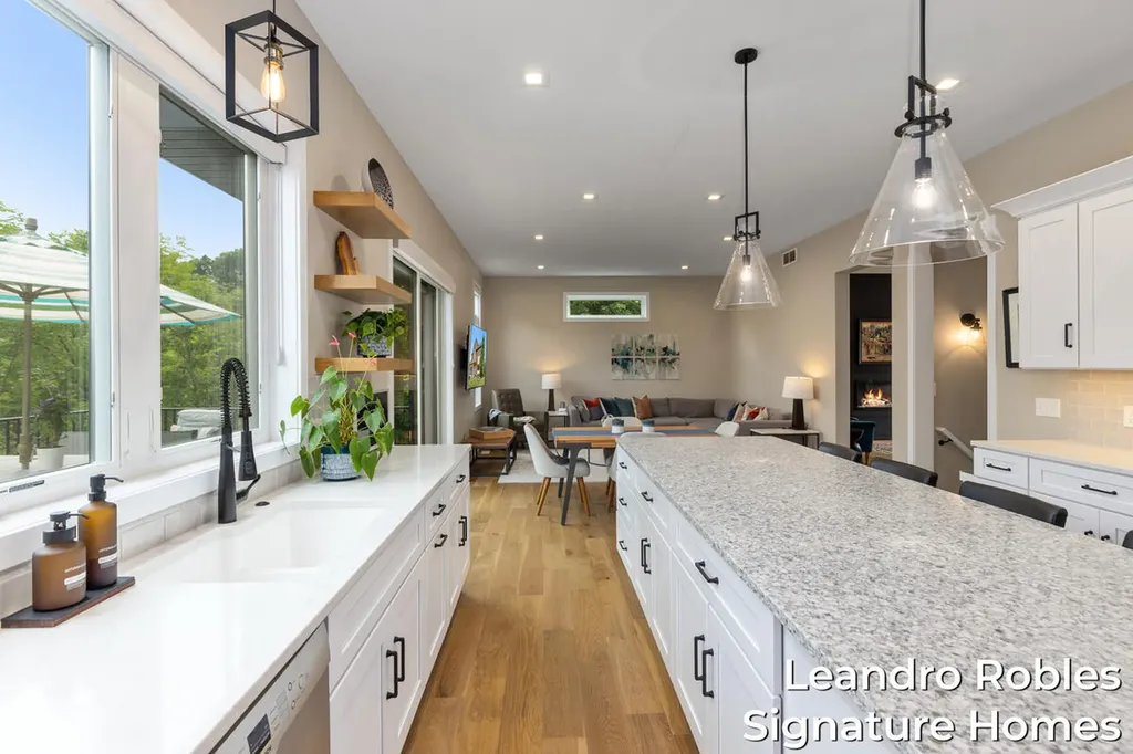 6 Fox Point Court NE Grand Rapids Charter Township MI 49301