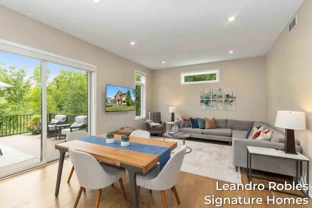 6 Fox Point Court NE Grand Rapids Charter Township MI 49301