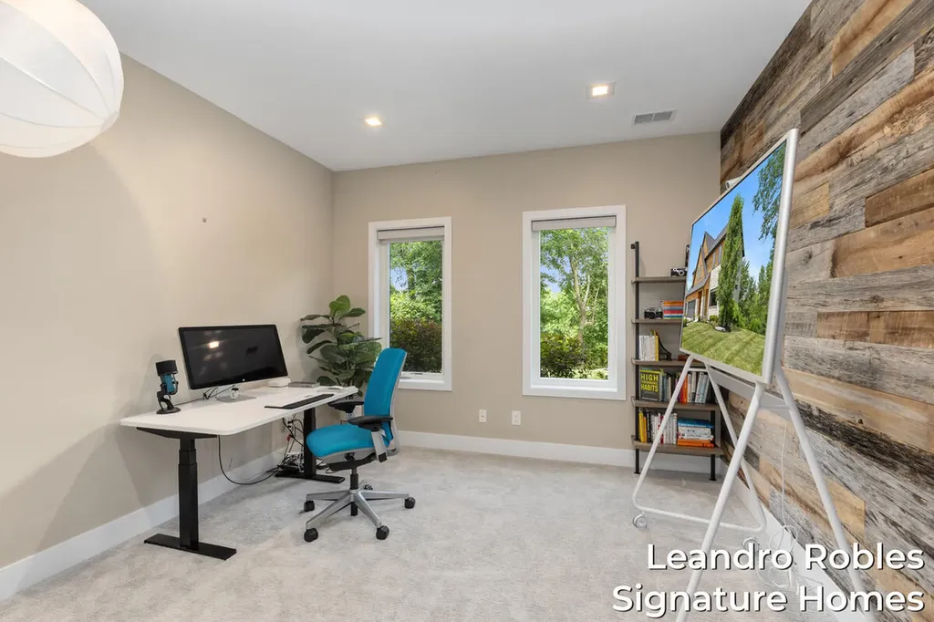 6 Fox Point Court NE Grand Rapids Charter Township MI 49301