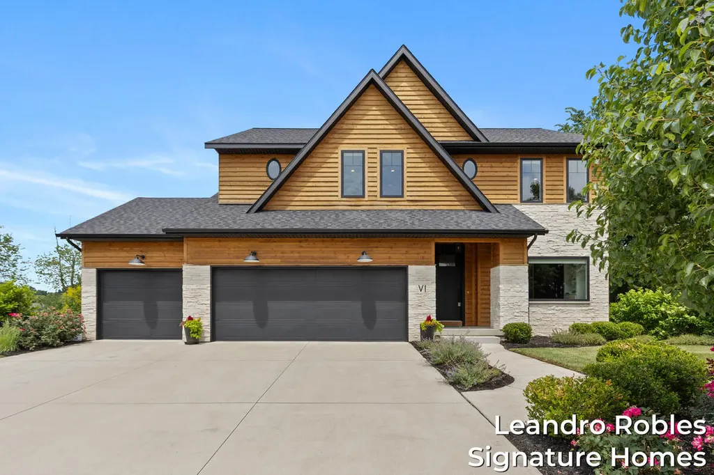 6 Fox Point Court NE Grand Rapids Charter Township MI 49301