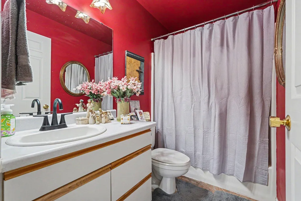 8416 N Jasonville Court SE Caledonia Township MI 49316