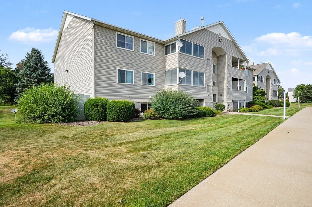 8416 N Jasonville Court SE Caledonia Township MI 49316