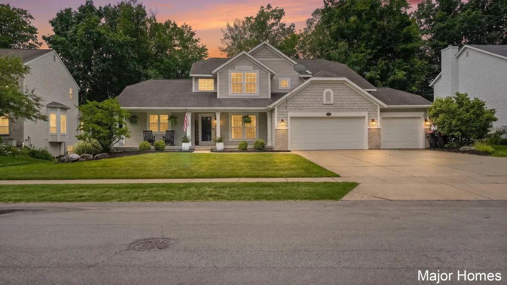 3480 Meadow Grove Drive SE Kentwood City MI 49512