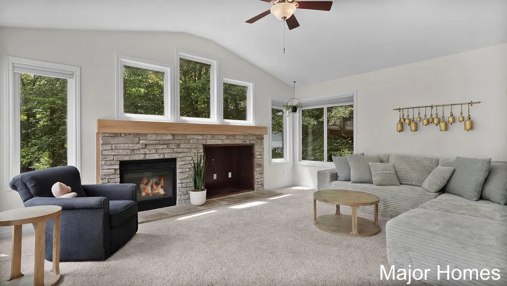 3480 Meadow Grove Drive SE Kentwood City MI 49512