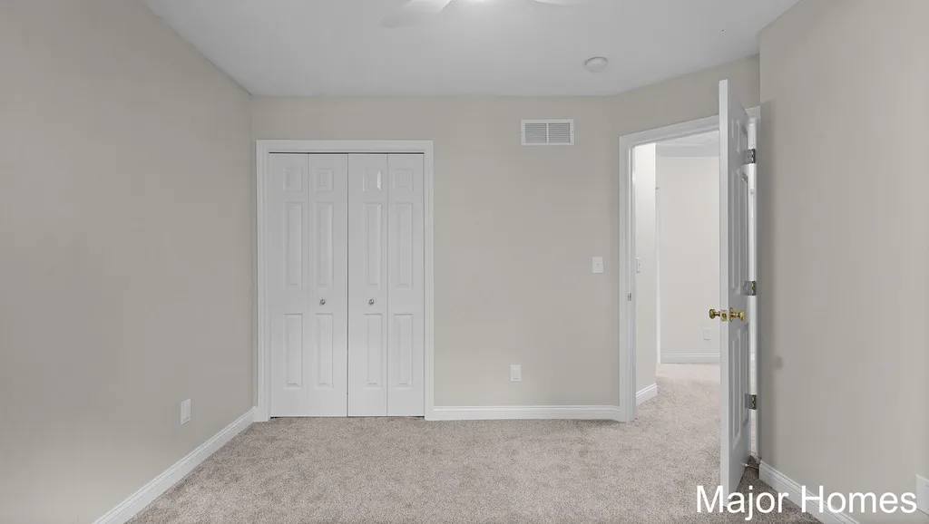 3480 Meadow Grove Drive SE Kentwood City MI 49512
