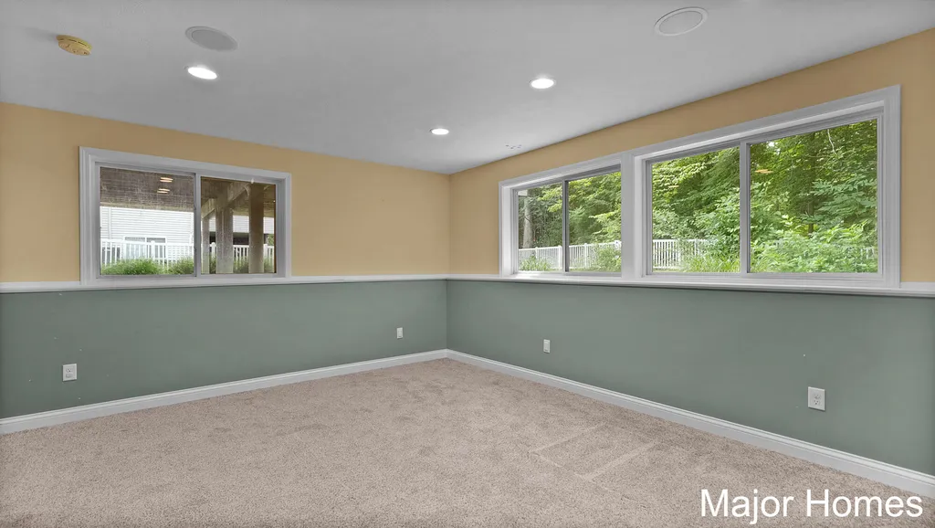 3480 Meadow Grove Drive SE Kentwood City MI 49512