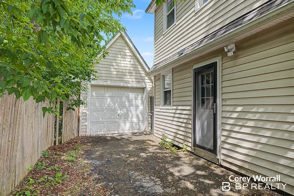2941 Coit Avenue NE Grand Rapids City MI 49505