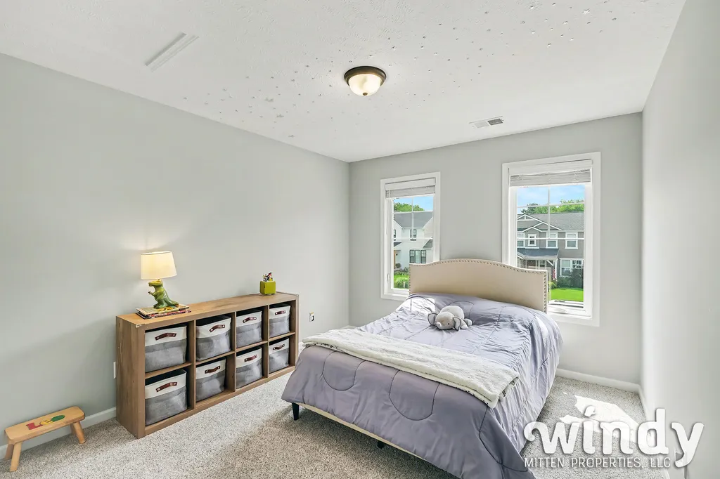 6996 W Cottage Lane NE Cannon Township MI 49341