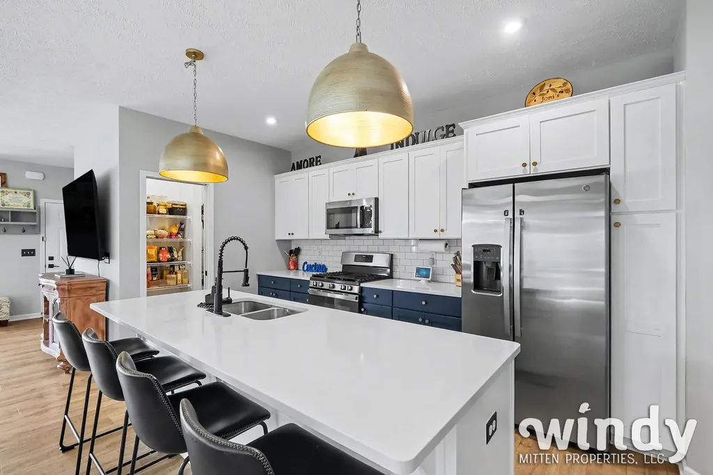 6996 W Cottage Lane NE Cannon Township MI 49341