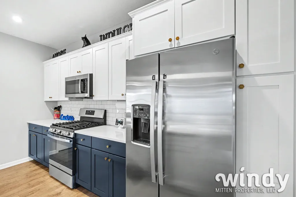 6996 W Cottage Lane NE Cannon Township MI 49341