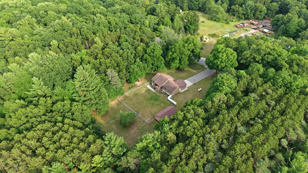 6024 Hancock Road Montague Township MI 49437