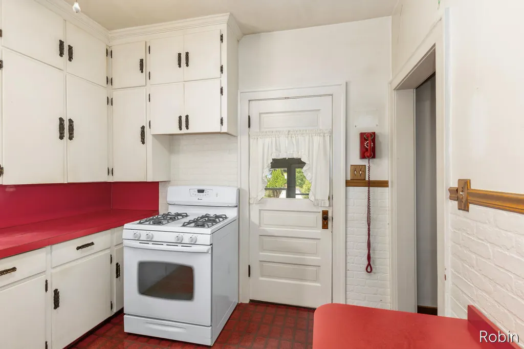 1545 4th Street NW Grand Rapids City MI 49504