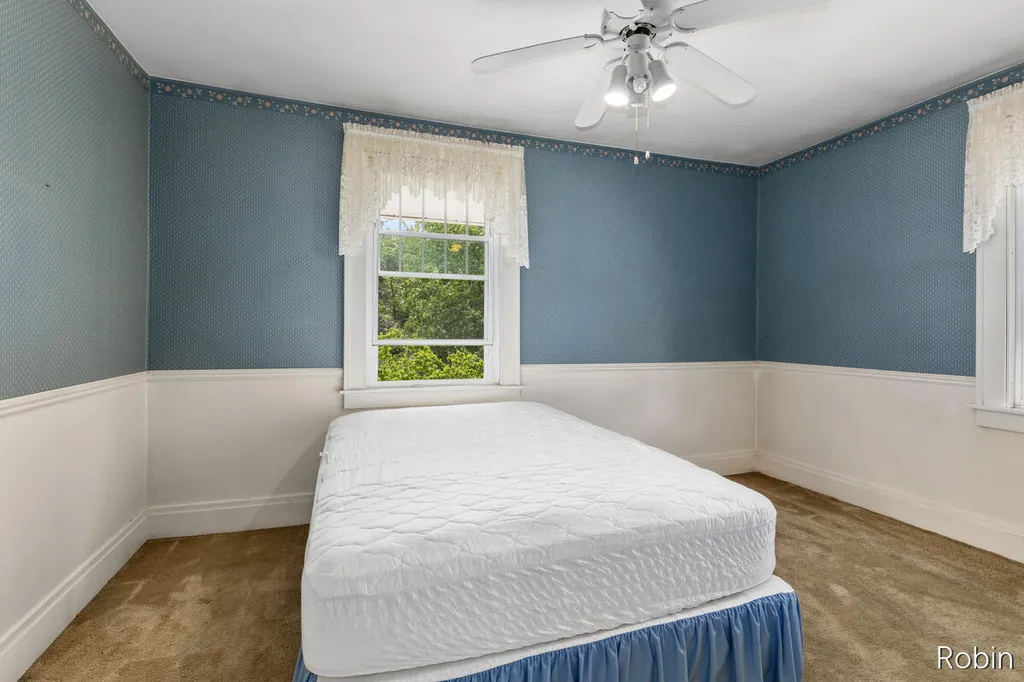 1545 4th Street NW Grand Rapids City MI 49504