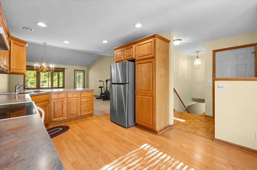 2506 Falcon Pointe Drive NW Walker City MI 49534