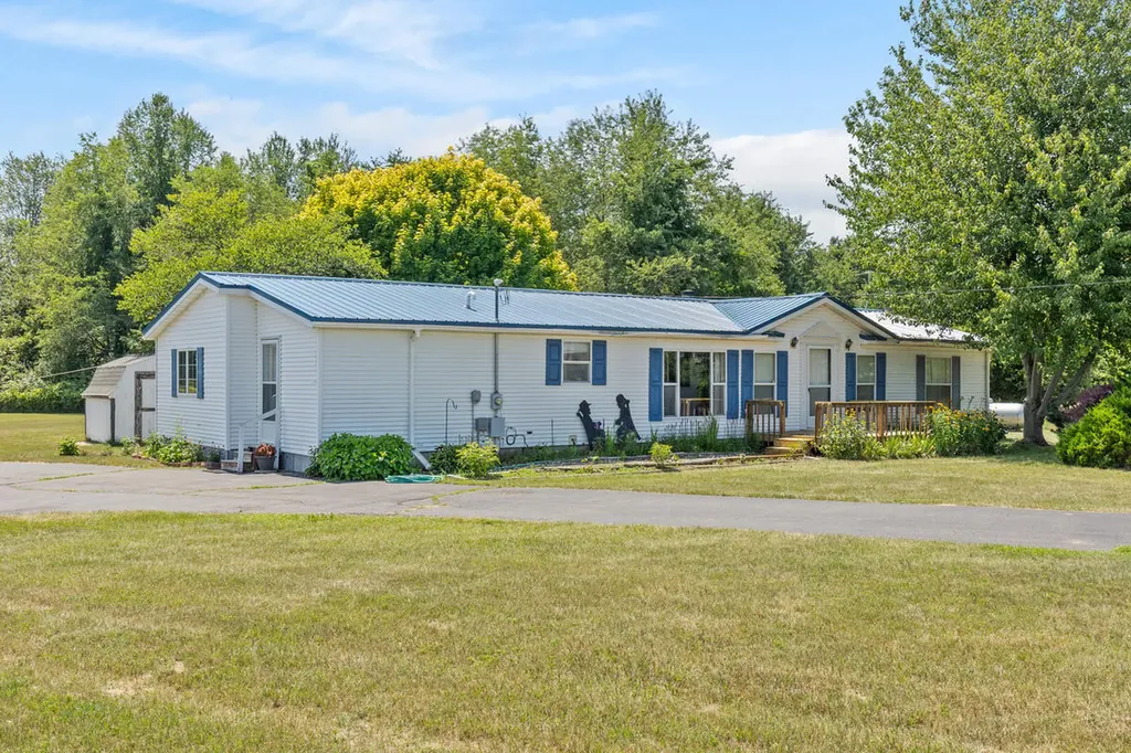 3839 Belding Road Orleans Township MI 48809