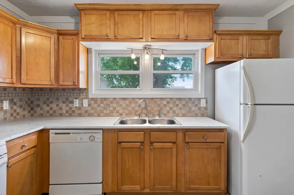 2901 Union Avenue SE Wyoming City MI 49548