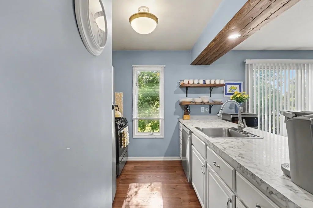 466 Barkwood Court NW Walker City MI 49534