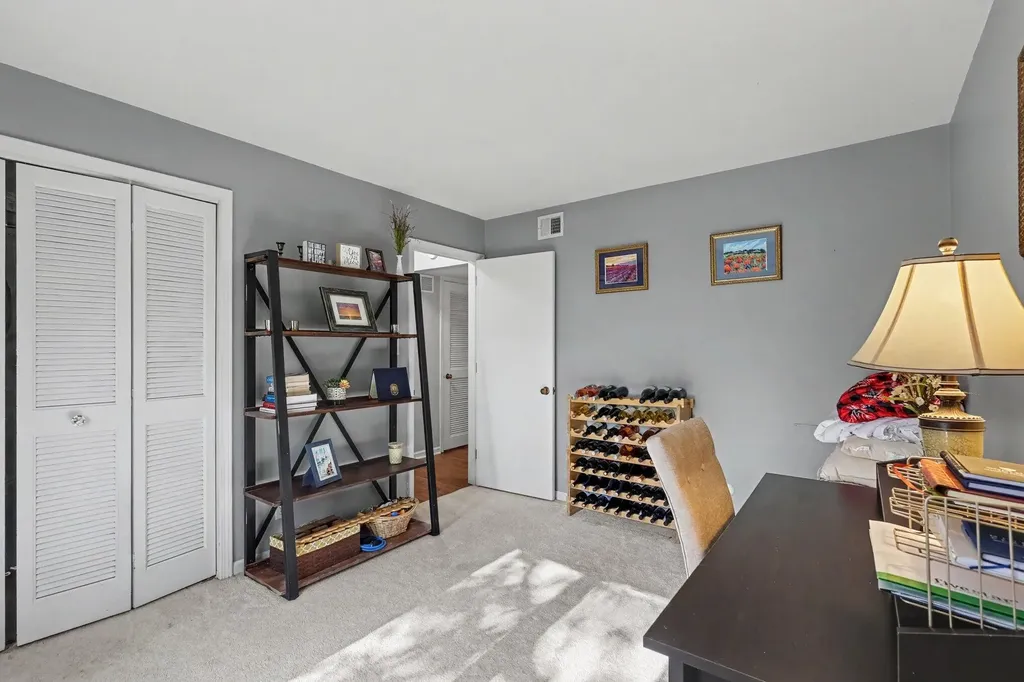 466 Barkwood Court NW Walker City MI 49534