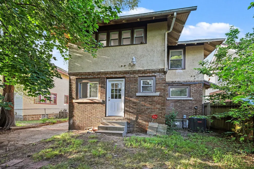 1059 M.l.k. Jr Street SE Grand Rapids City MI 49507