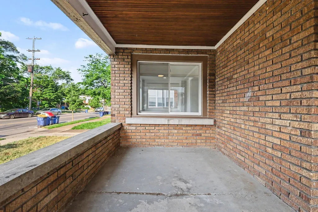 1059 M.l.k. Jr Street SE Grand Rapids City MI 49507