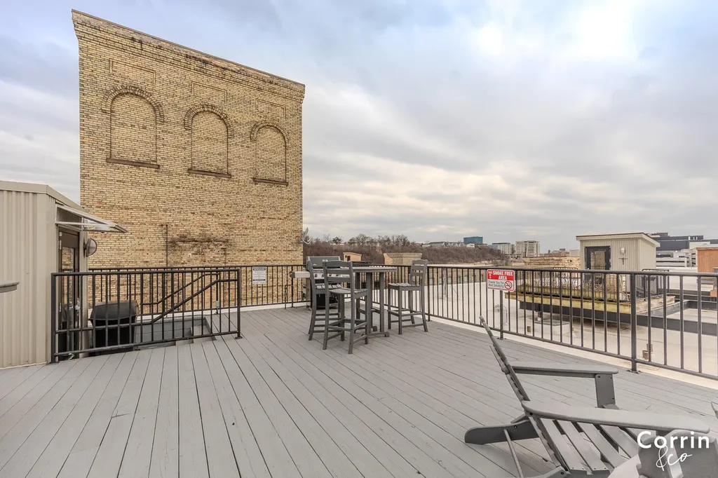 940 Monroe Avenue NW Grand Rapids City MI 49503
