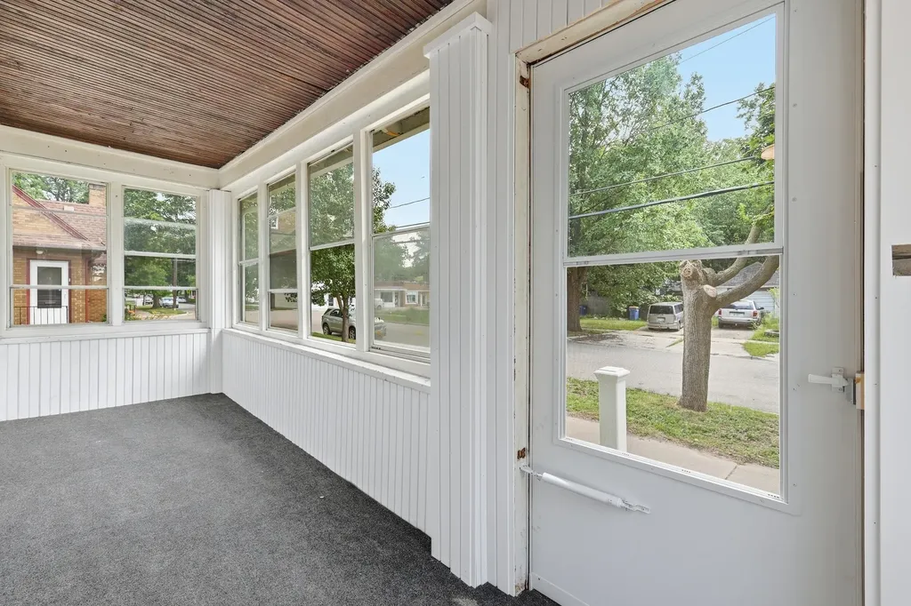 155 Palmer Street NE Grand Rapids City MI 49505