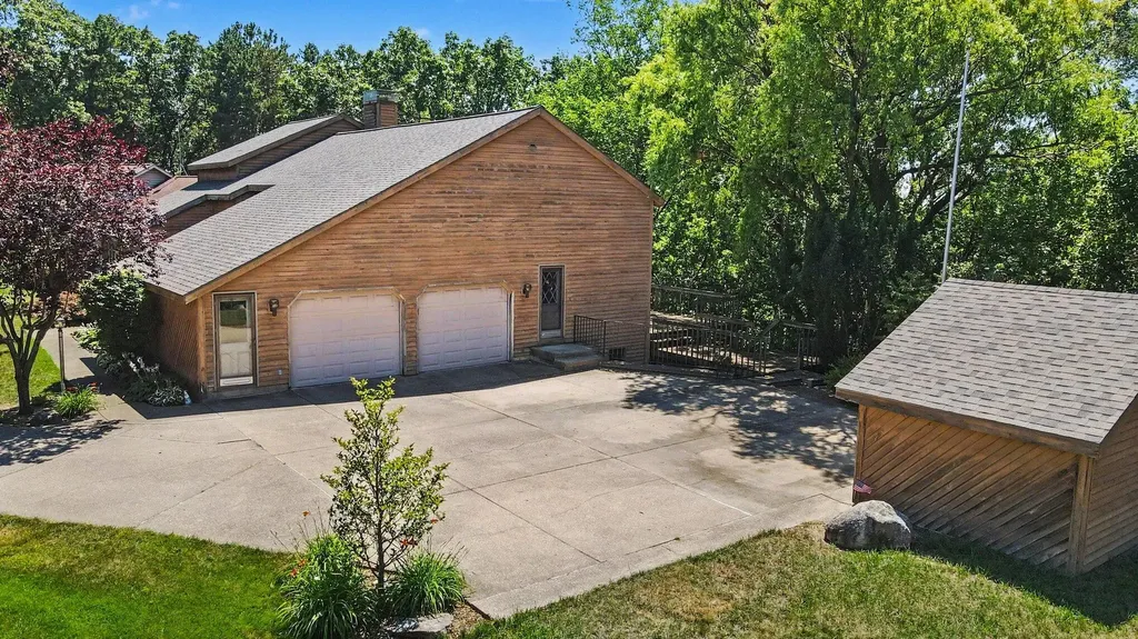 2810 Wausaukee Drive NE Plainfield Charter Township MI 49525