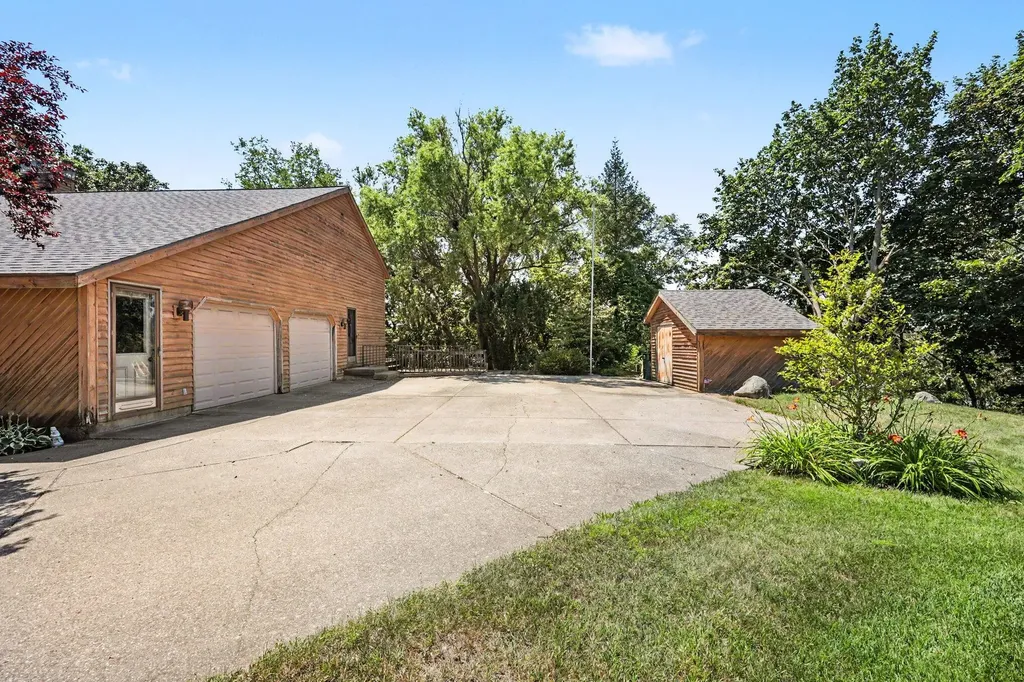 2810 Wausaukee Drive NE Plainfield Charter Township MI 49525