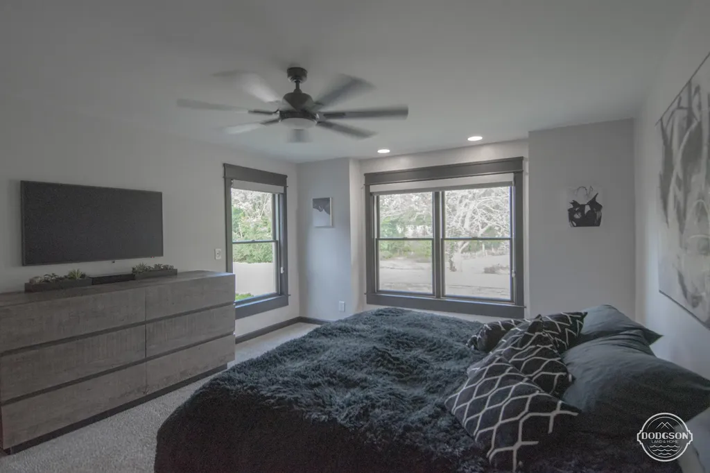 2714 Snow Avenue SE Lowell Charter Township MI 49331