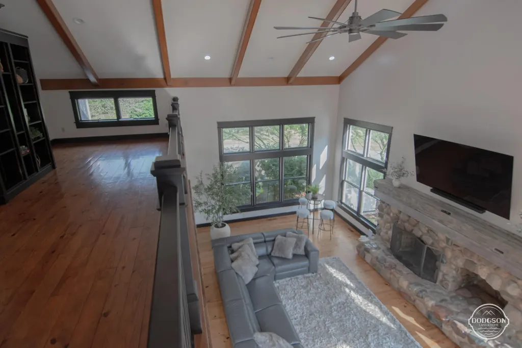 2714 Snow Avenue SE Lowell Charter Township MI 49331