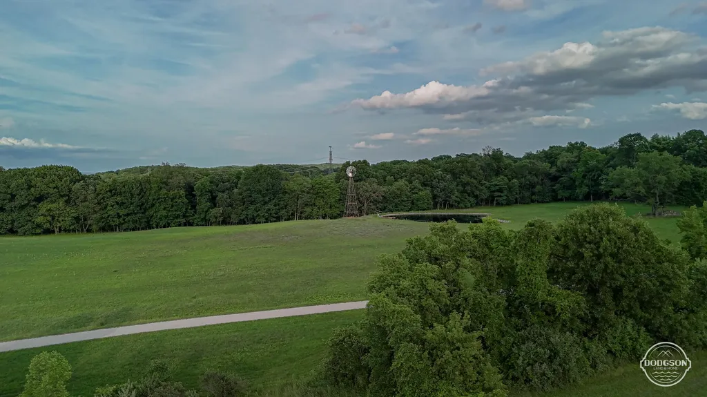 2714 Snow Avenue SE Lowell Charter Township MI 49331
