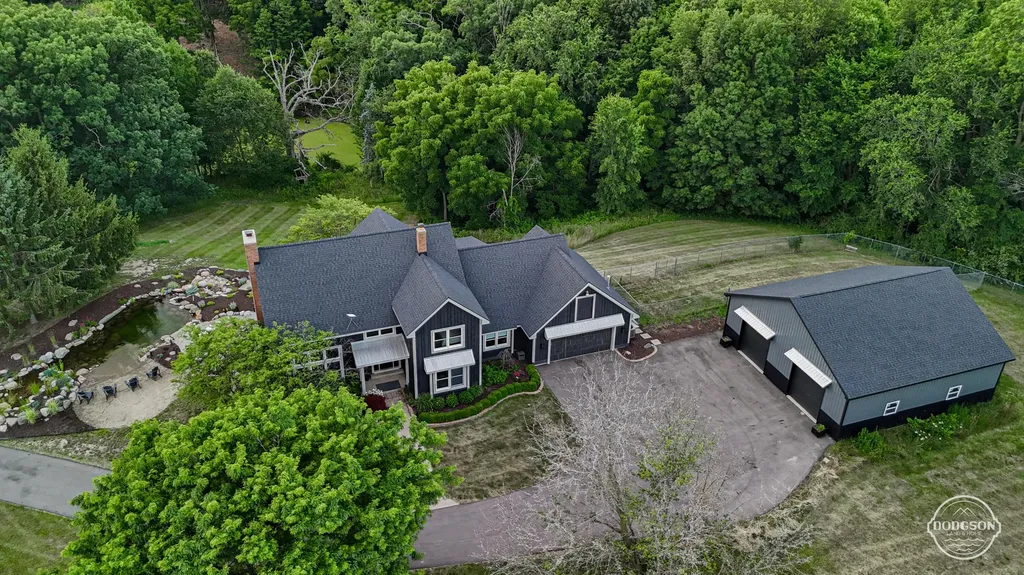 2714 Snow Avenue SE Lowell Charter Township MI 49331