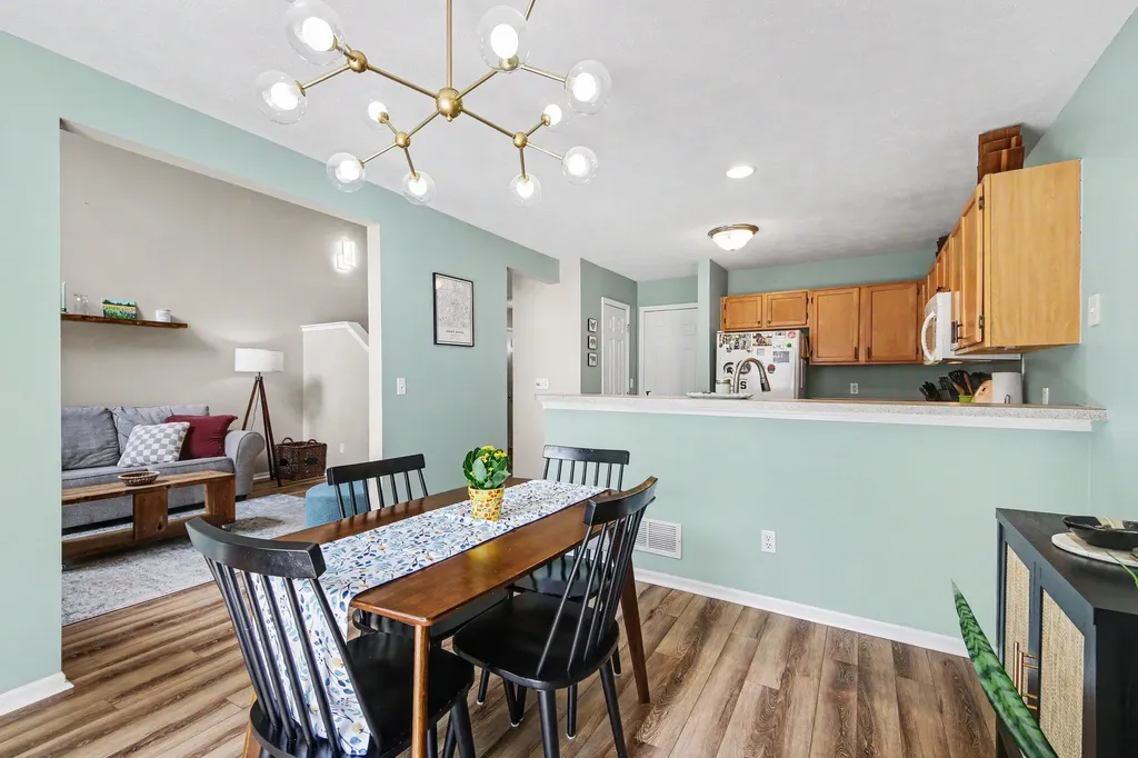 3962 Old Elm Drive SE Kentwood City MI 49512