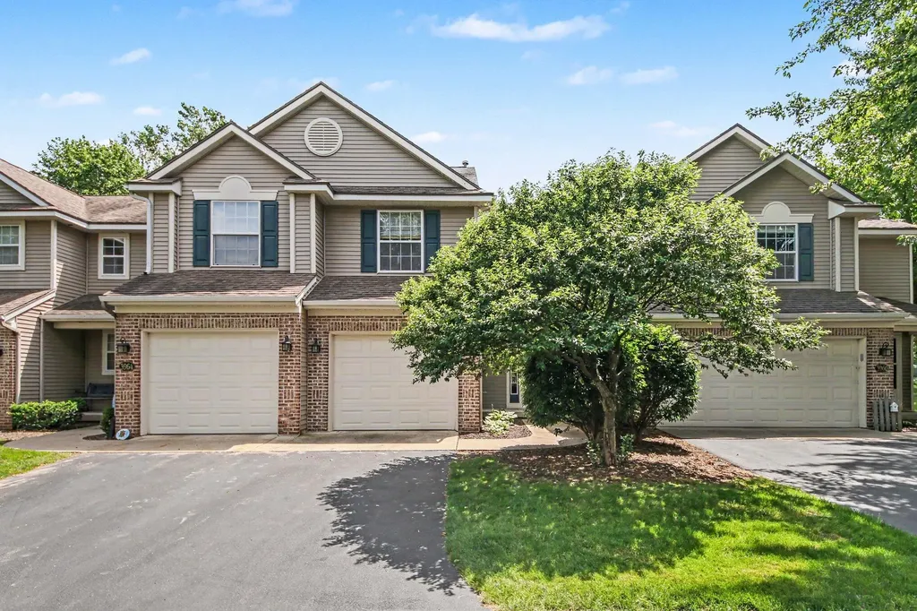3962 Old Elm Drive SE Kentwood City MI 49512