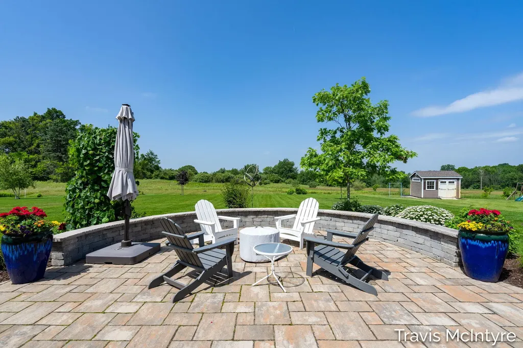 9063 Sterling Hills Drive NE Courtland Township MI 49341