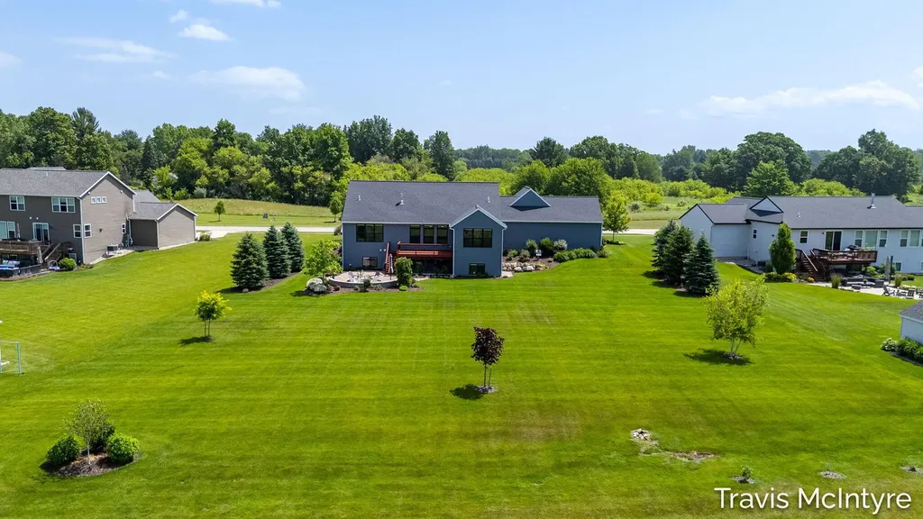 9063 Sterling Hills Drive NE Courtland Township MI 49341