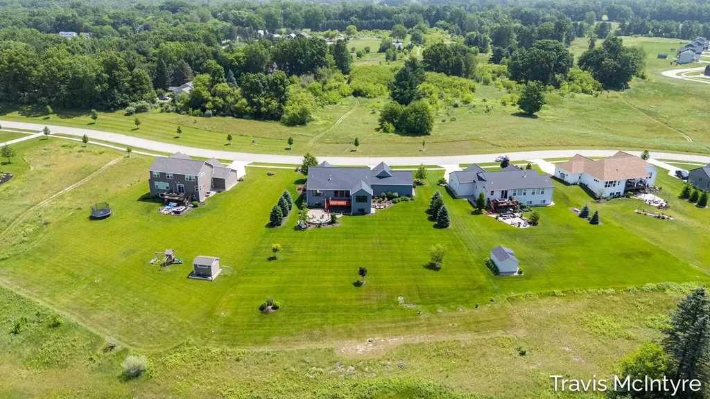 9063 Sterling Hills Drive NE Courtland Township MI 49341