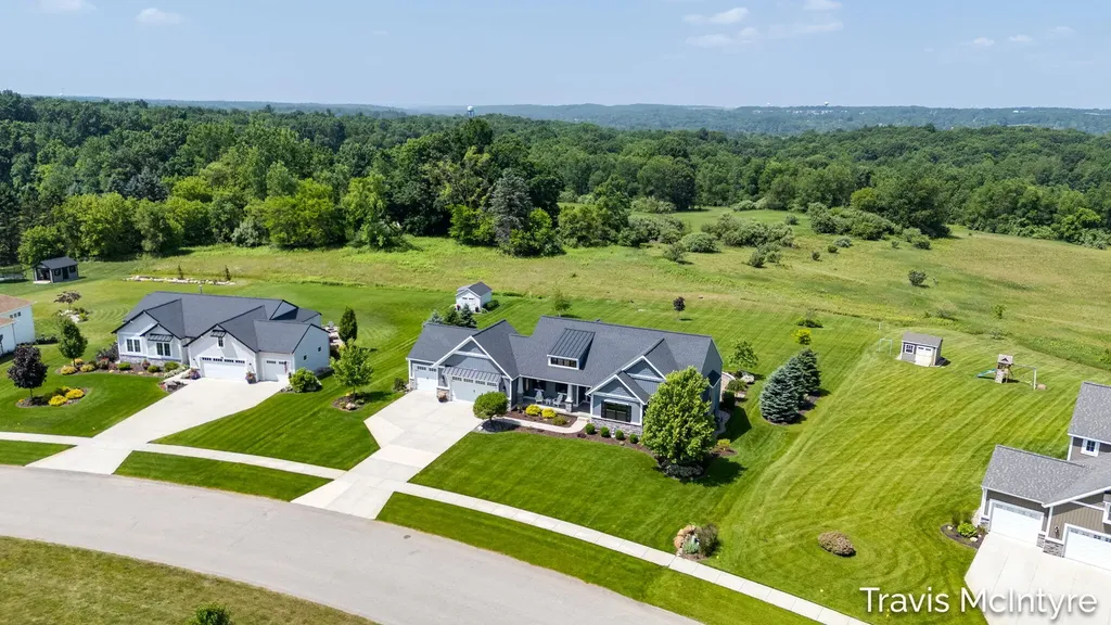 9063 Sterling Hills Drive NE Courtland Township MI 49341