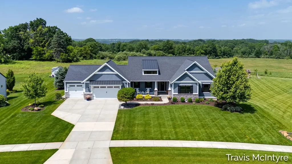 9063 Sterling Hills Drive NE Courtland Township MI 49341