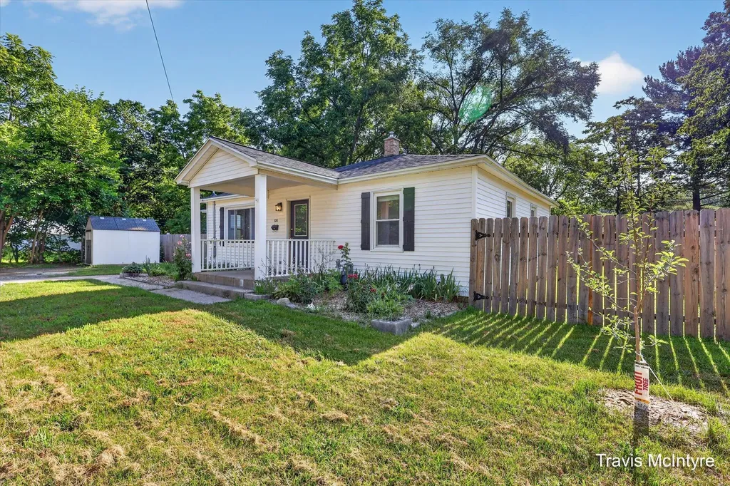 120 Adams Street Allegan City MI 49010